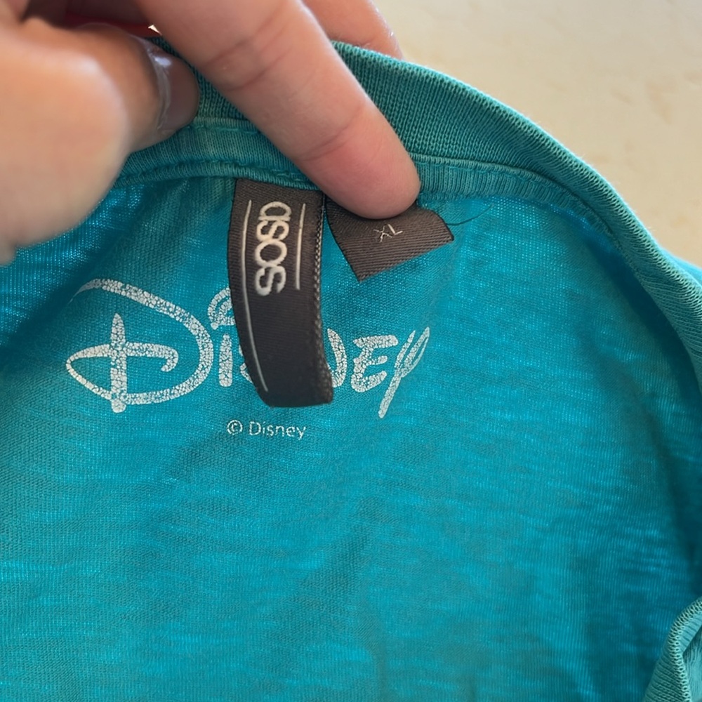 Disney Tee - Picture 4 of 4